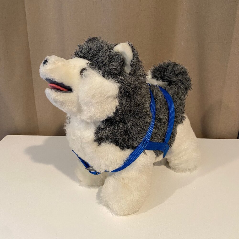 Dakin Vintage Husky Wolf Dog Plush Stuffed Animal 1977 16 with Blue Harness‎
